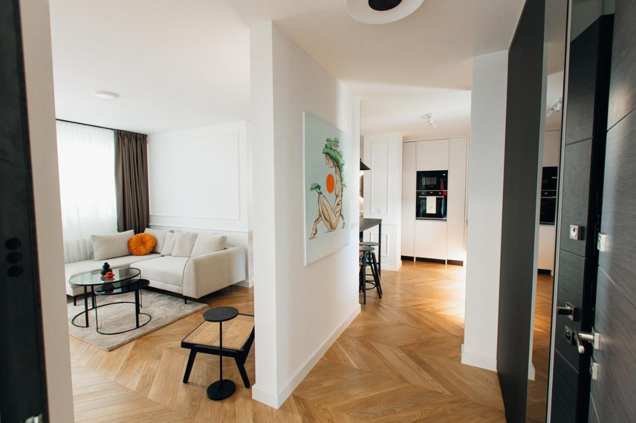 Stan Na Dan - Chic Home Banja Luka Exterior photo
